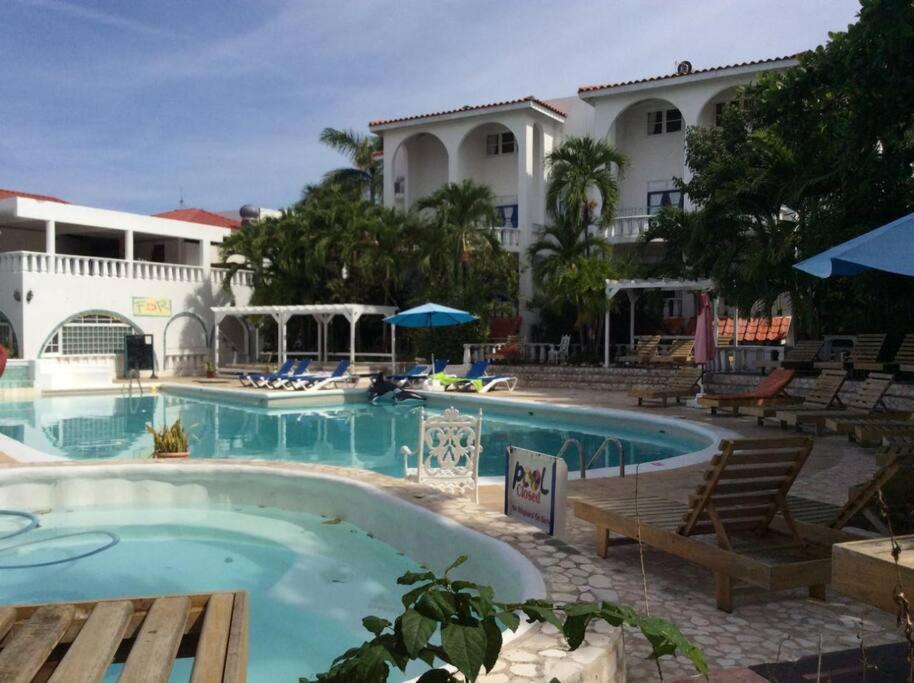 Lush Tropical Apartment Located In A 4-Star Resort Runaway Bay Dış mekan fotoğraf