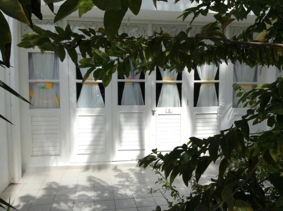 Lush Tropical Apartment Located In A 4-Star Resort Runaway Bay Dış mekan fotoğraf